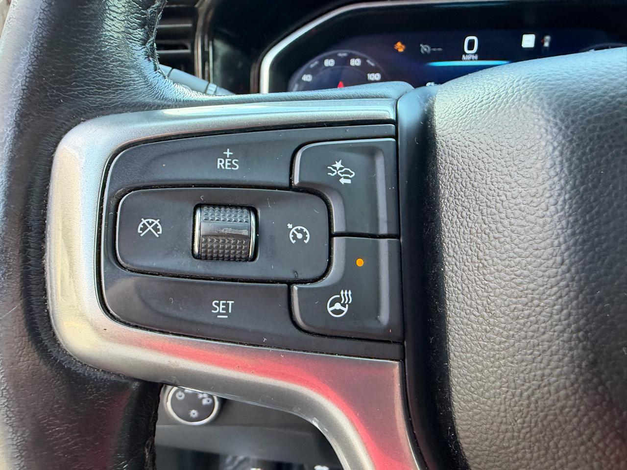 Chevrolet Silverado 1500 4WD Crew Cab 147" LT w/1LT 2022