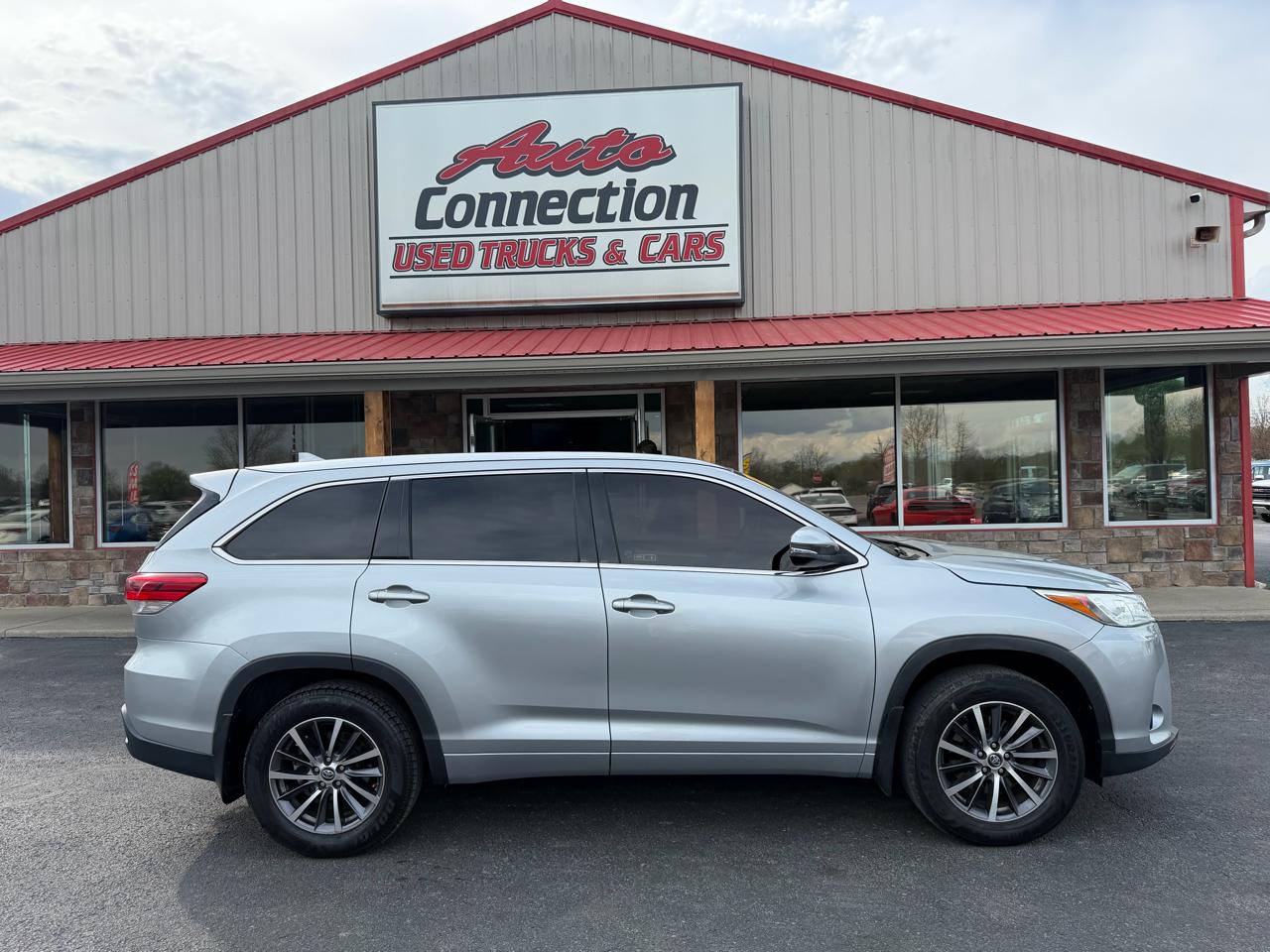 Toyota Highlander XLE V6 AWD (Natl) 2018