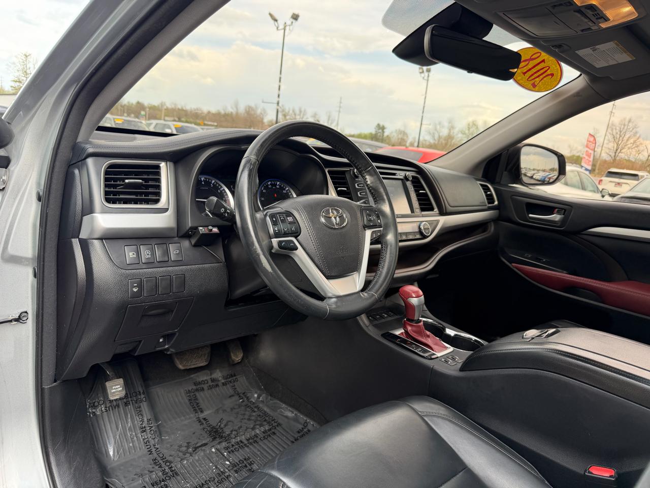 Toyota Highlander XLE V6 AWD (Natl) 2018