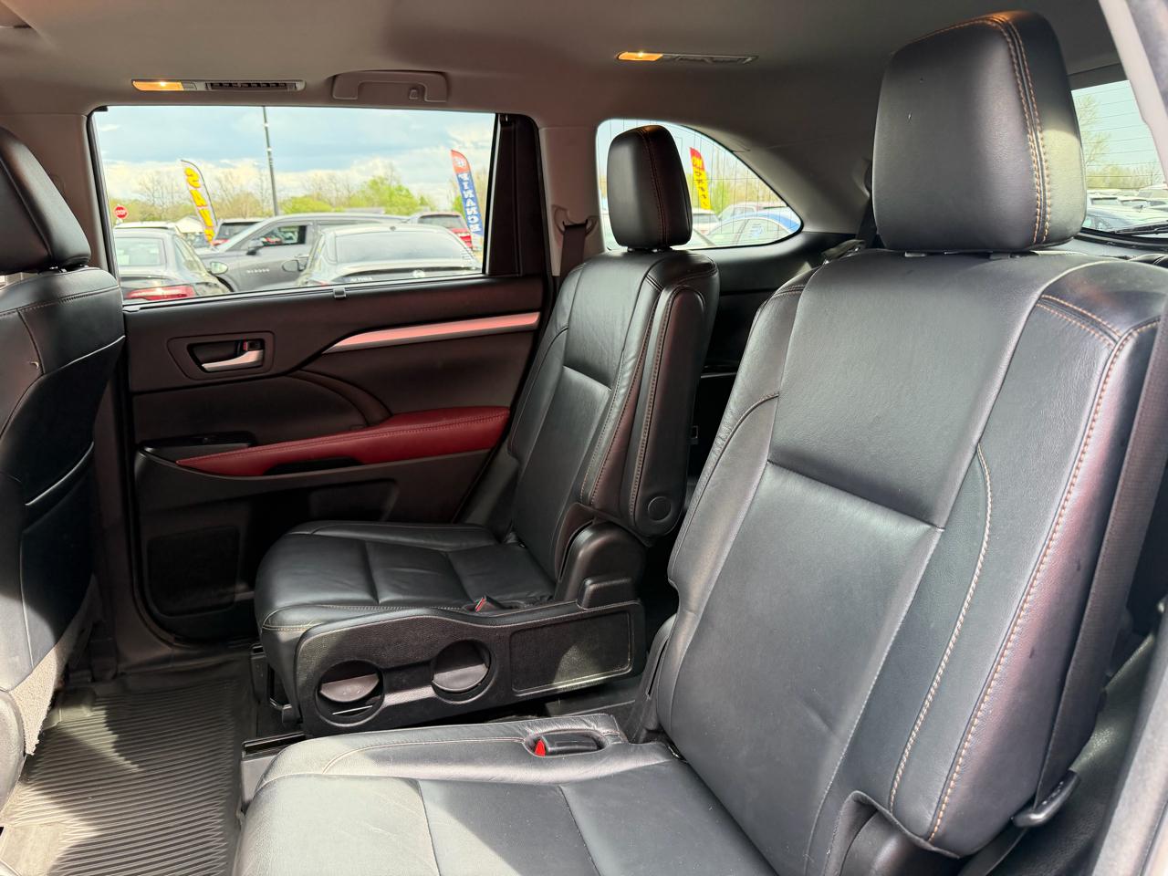 Toyota Highlander XLE V6 AWD (Natl) 2018