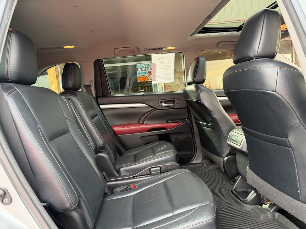 Toyota Highlander XLE V6 AWD (Natl) 2018