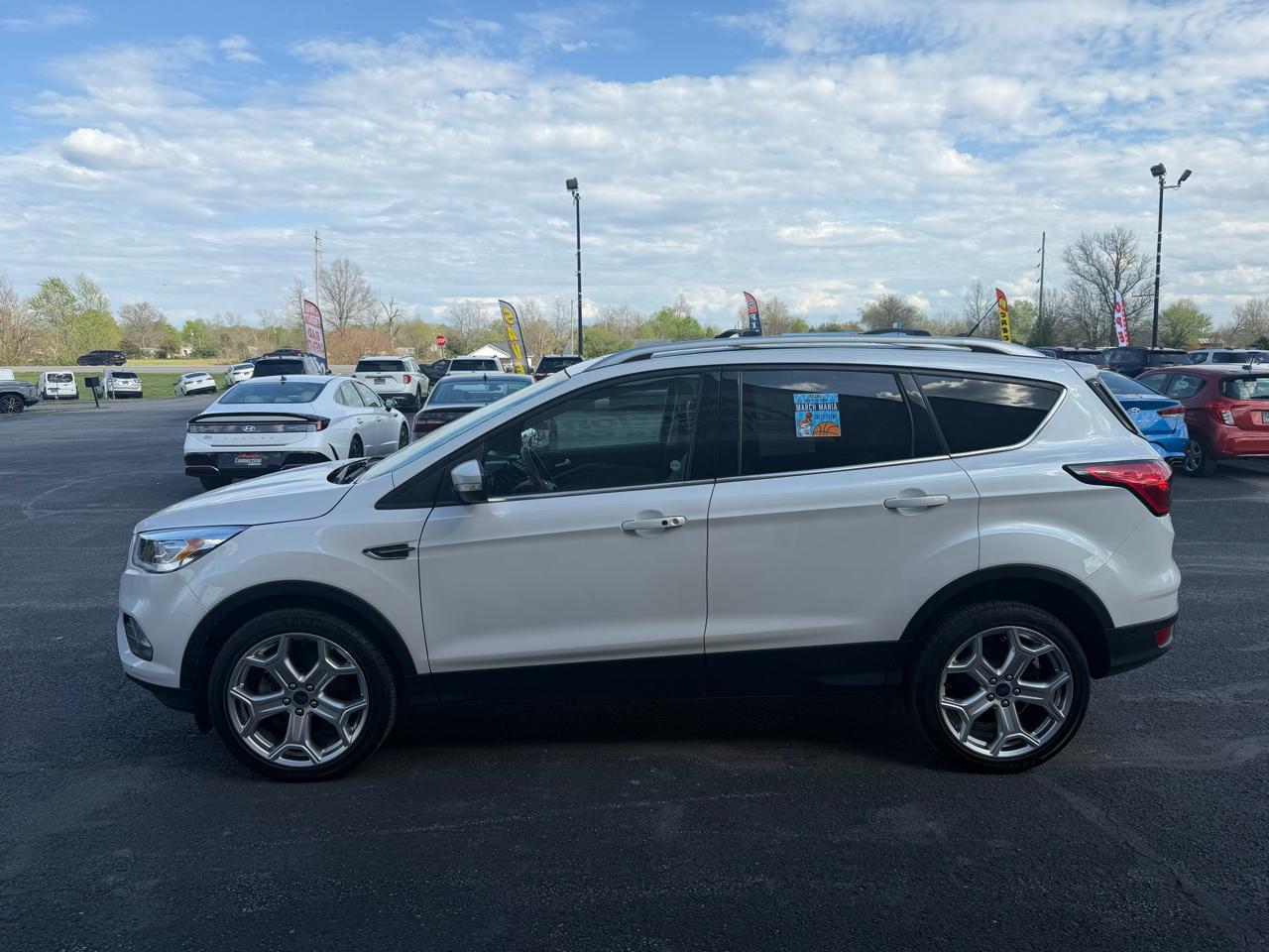 Ford Escape Titanium 4WD 2019