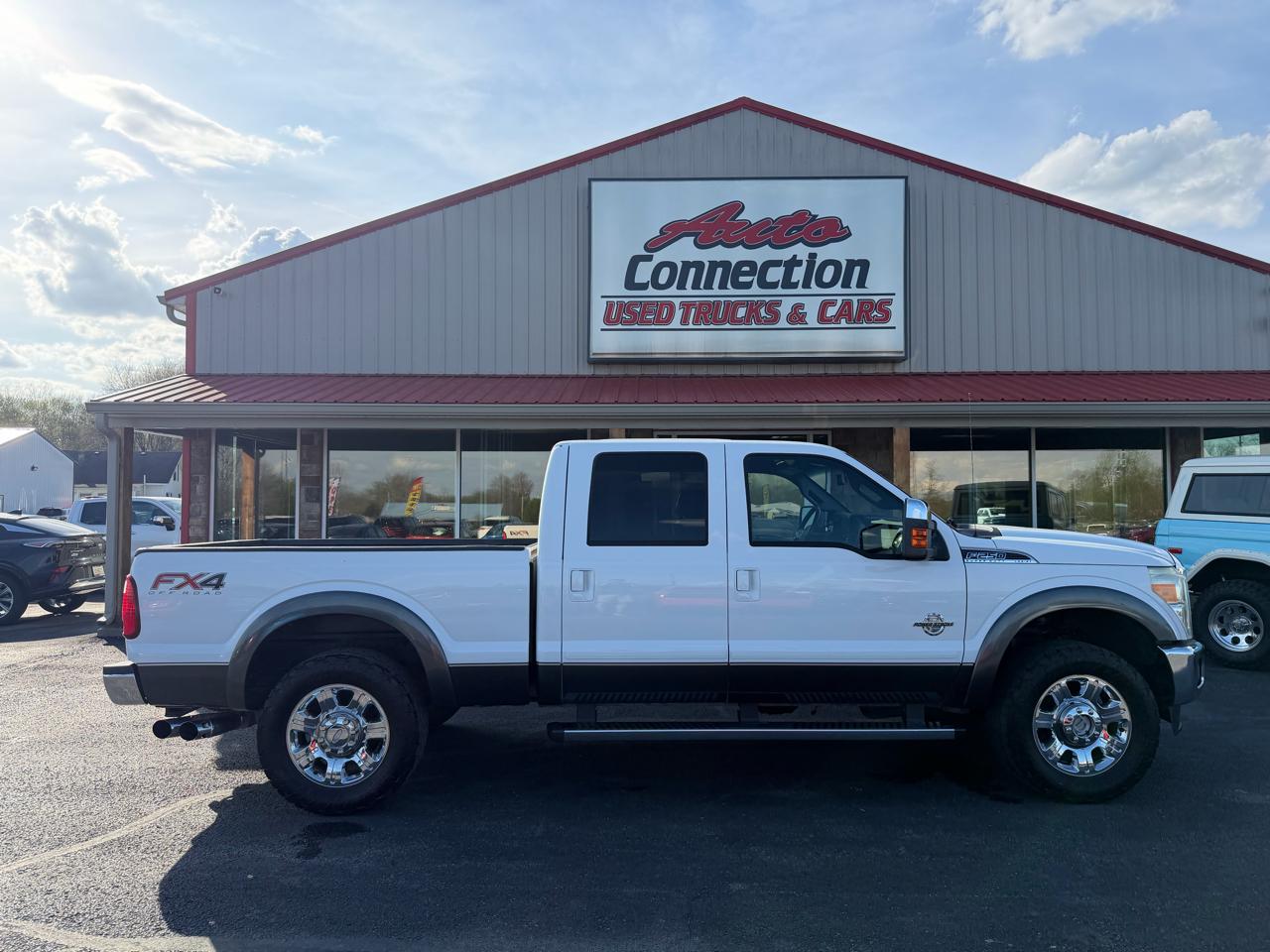 Ford Super Duty F-250 SRW 4WD Crew Cab 156" Lariat 2015