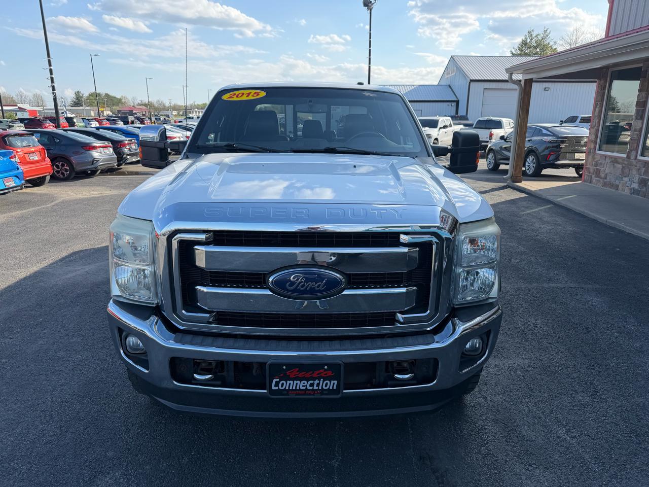 Ford Super Duty F-250 SRW 4WD Crew Cab 156" Lariat 2015