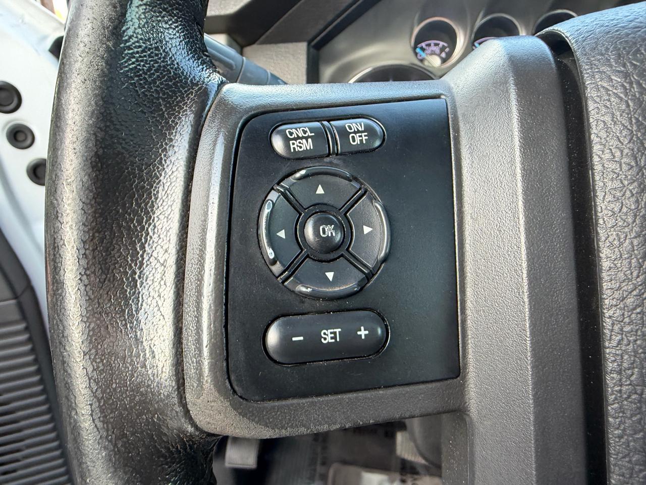 Ford Super Duty F-250 SRW 4WD Crew Cab 156" Lariat 2015