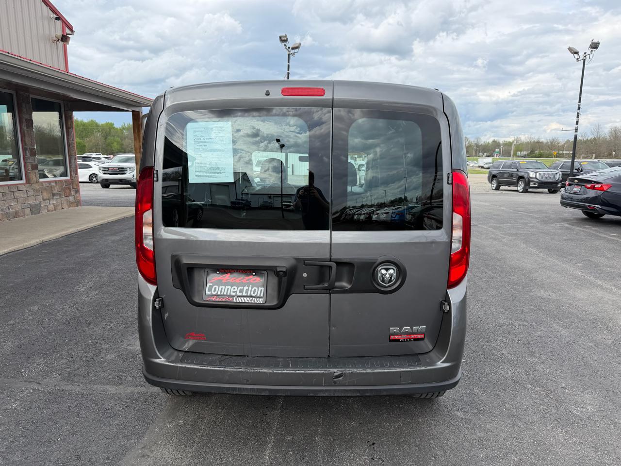 RAM ProMaster City Cargo Van Tradesman Van 2022