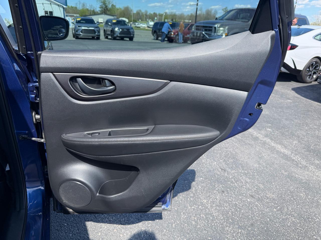 Nissan Rogue Sport FWD S 2019