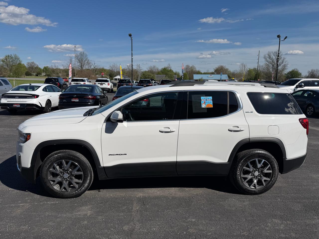 GMC Acadia AWD 4dr SLE 2023