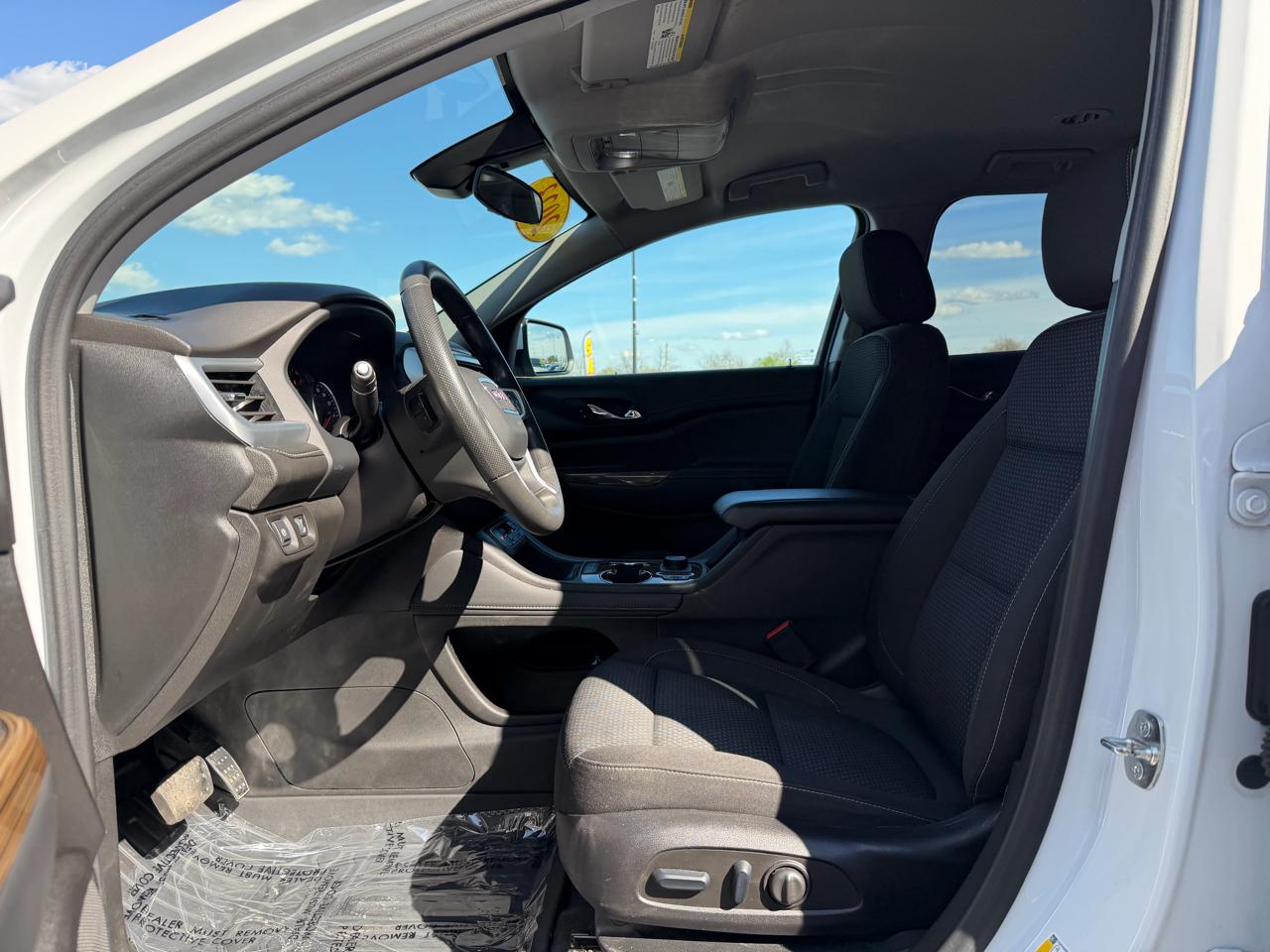 GMC Acadia AWD 4dr SLE 2023