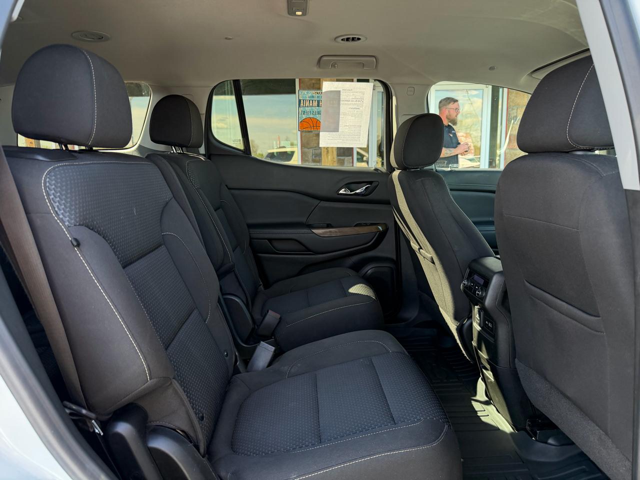 GMC Acadia AWD 4dr SLE 2023