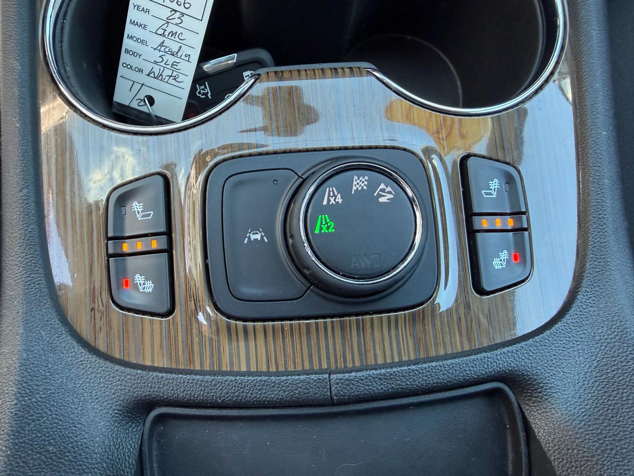 GMC Acadia AWD 4dr SLE 2023