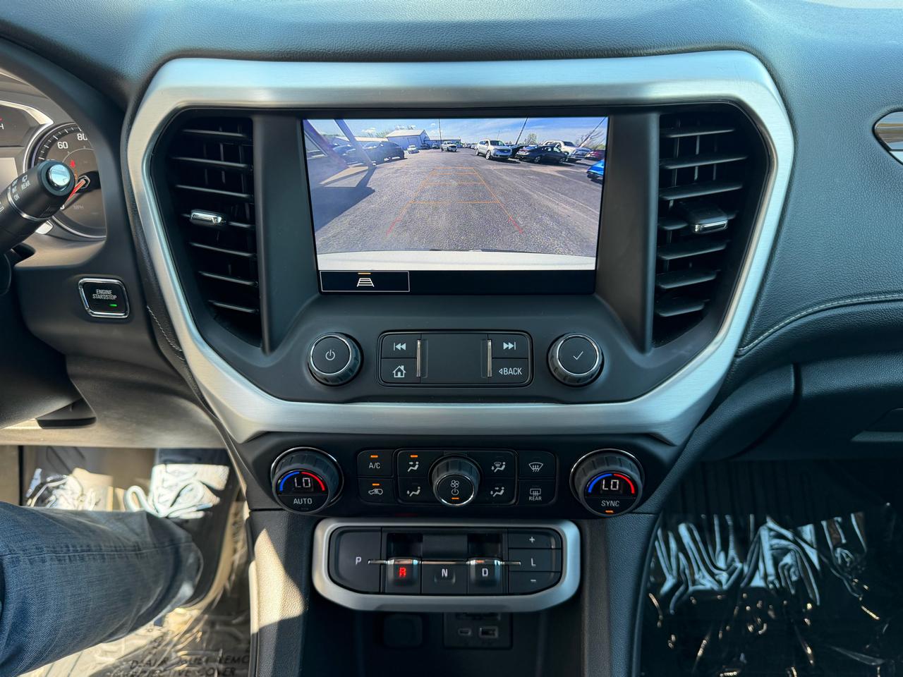 GMC Acadia AWD 4dr SLE 2023