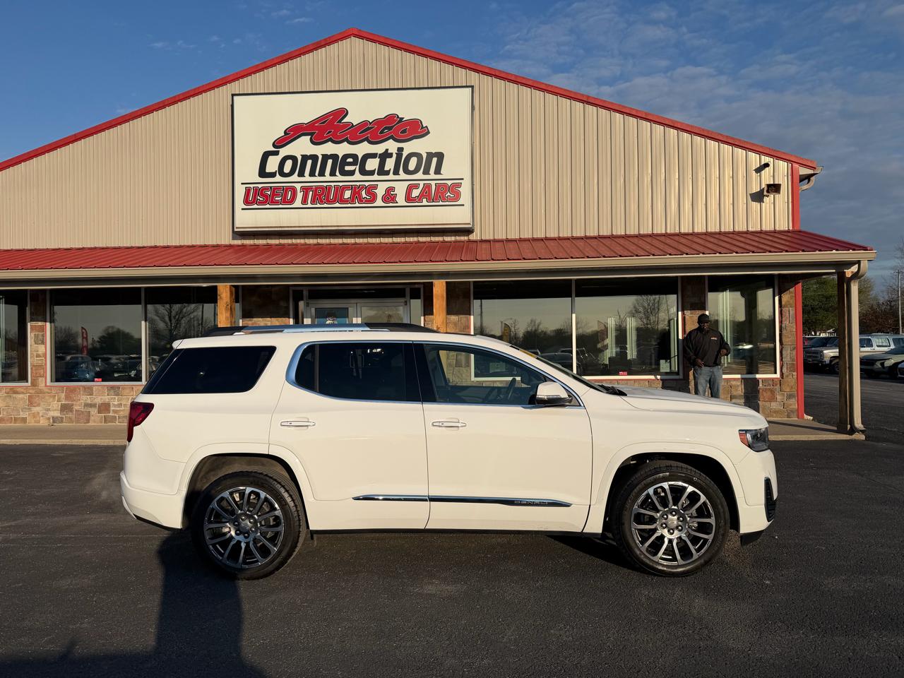 GMC Acadia AWD 4dr Denali 2023