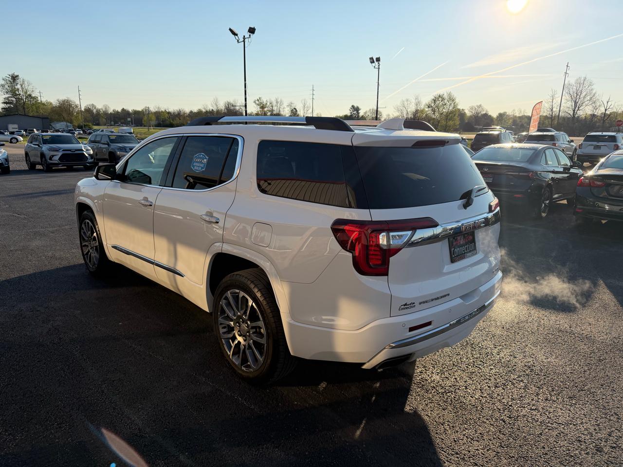 GMC Acadia AWD 4dr Denali 2023