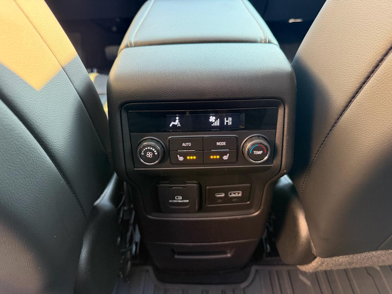 GMC Acadia AWD 4dr Denali 2023