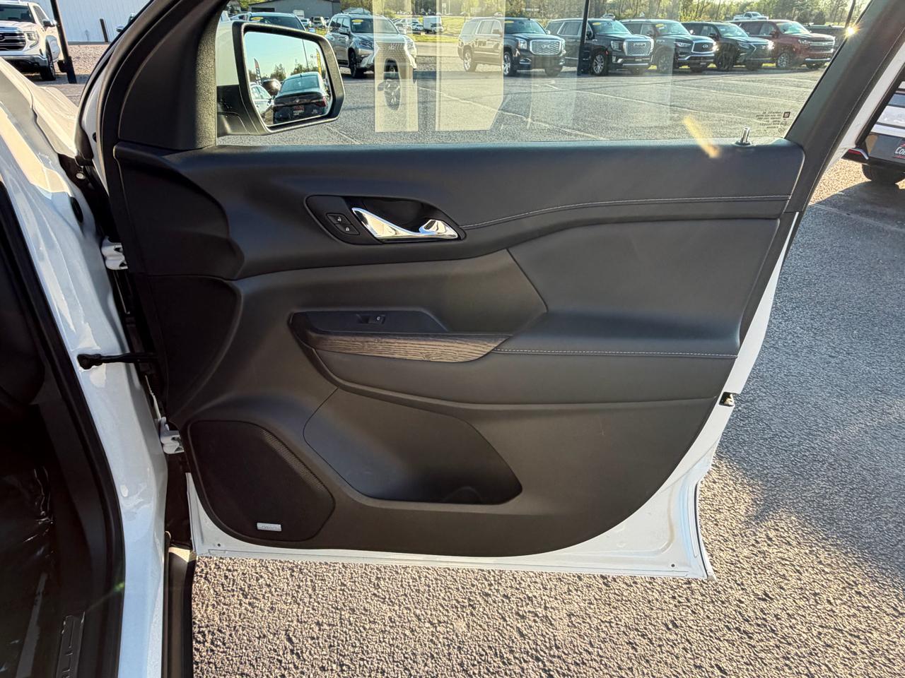 GMC Acadia AWD 4dr Denali 2023