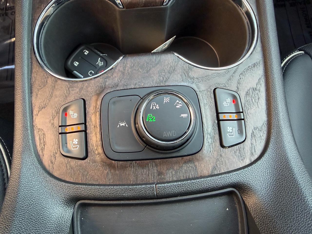 GMC Acadia AWD 4dr Denali 2023