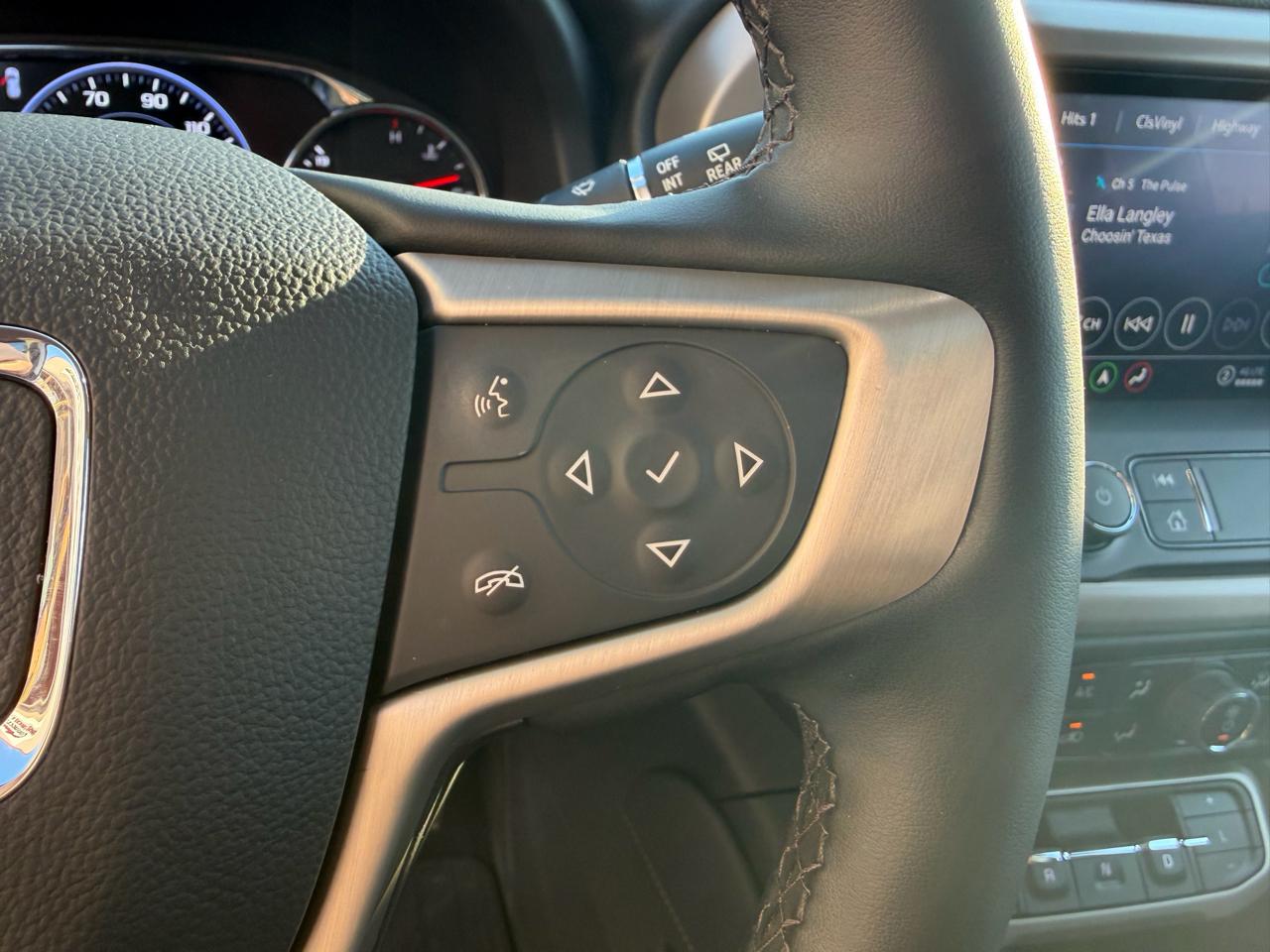 GMC Acadia AWD 4dr Denali 2023