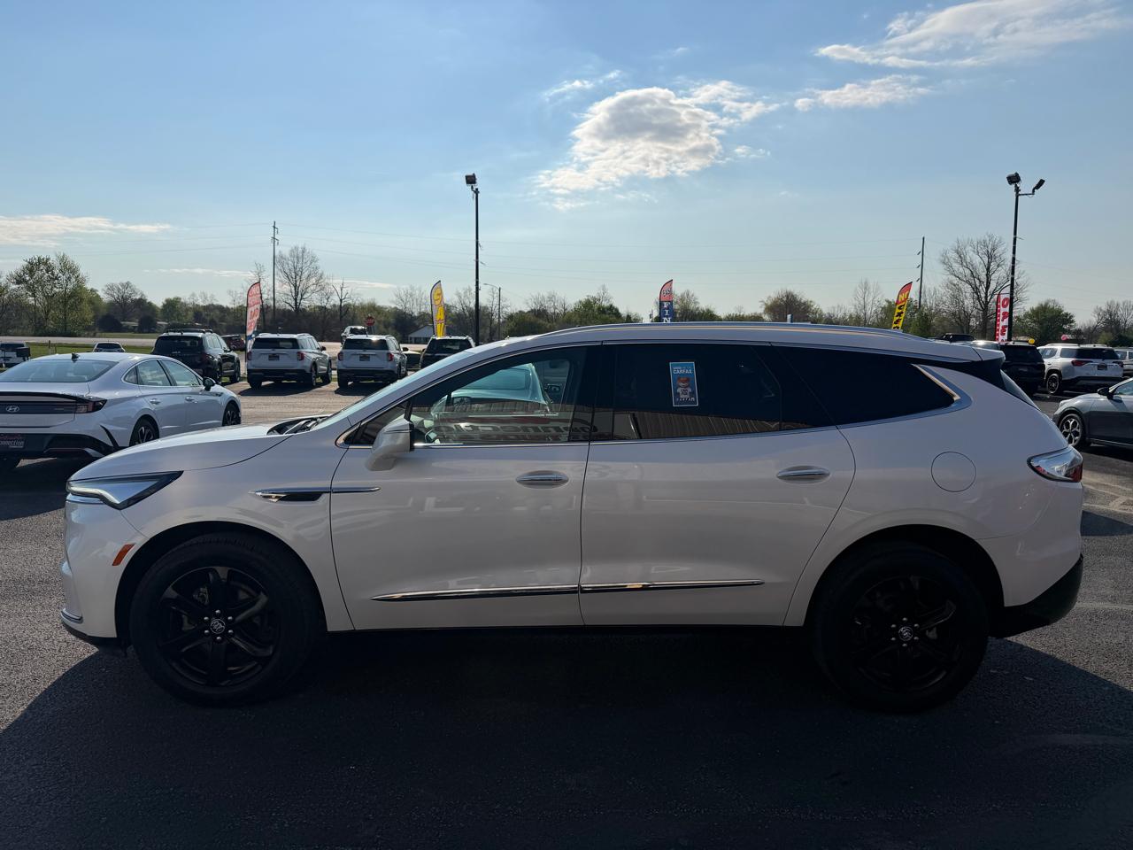 Buick Enclave FWD 4dr Essence 2024