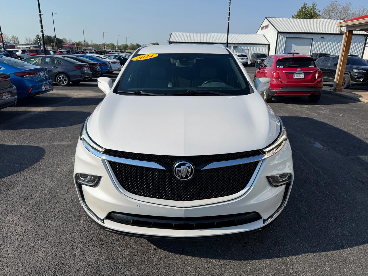 Buick Enclave FWD 4dr Essence 2024