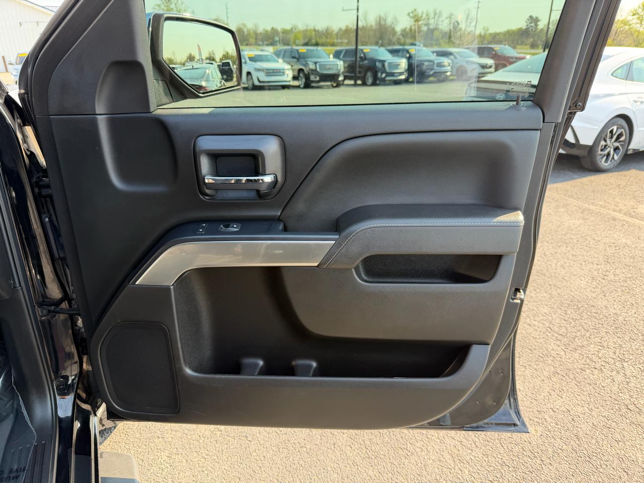 Chevrolet Silverado 1500 4WD Double Cab 143.5" LT w/1LT 2017