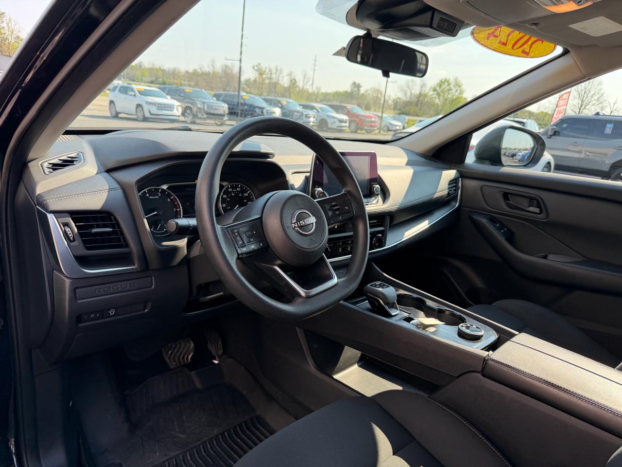 Nissan Rogue AWD S 2024