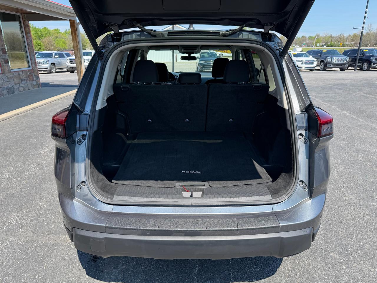 Nissan Rogue AWD SV 2024