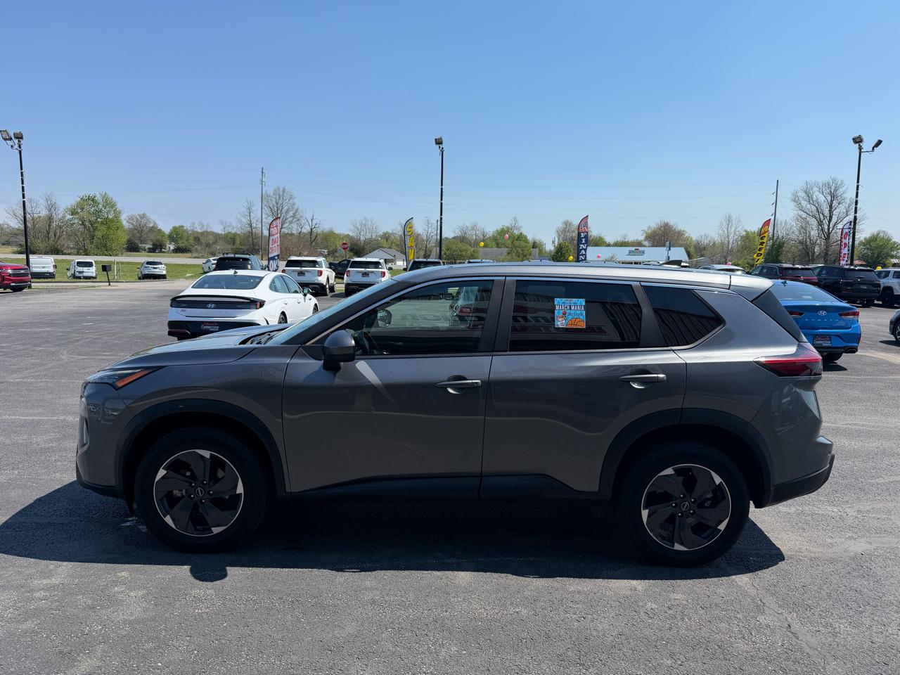 Nissan Rogue AWD SV 2024