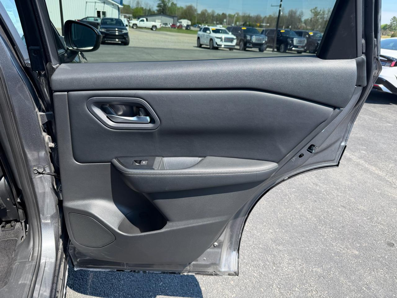 Nissan Rogue AWD SV 2024