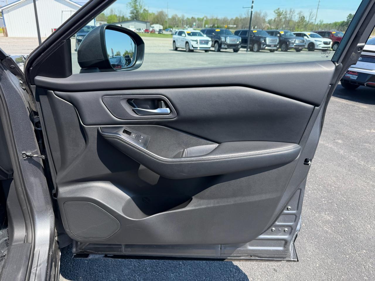 Nissan Rogue AWD SV 2024