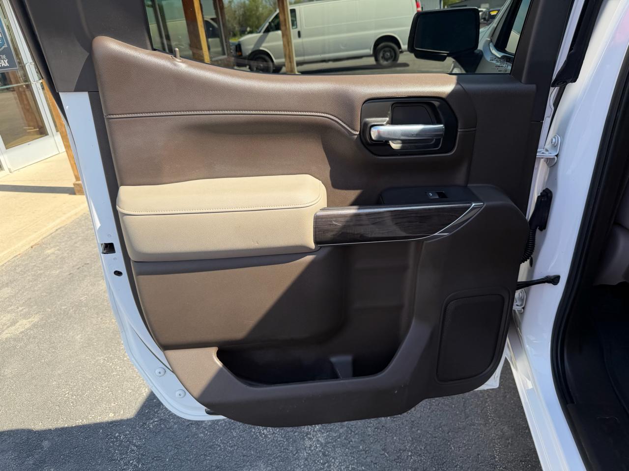 Chevrolet Silverado 1500 4WD Crew Cab 147" LTZ 2020