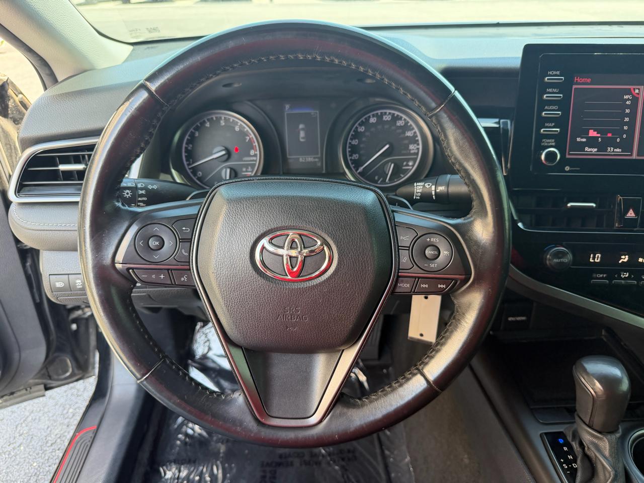 Toyota Camry SE Auto (Natl) 2021