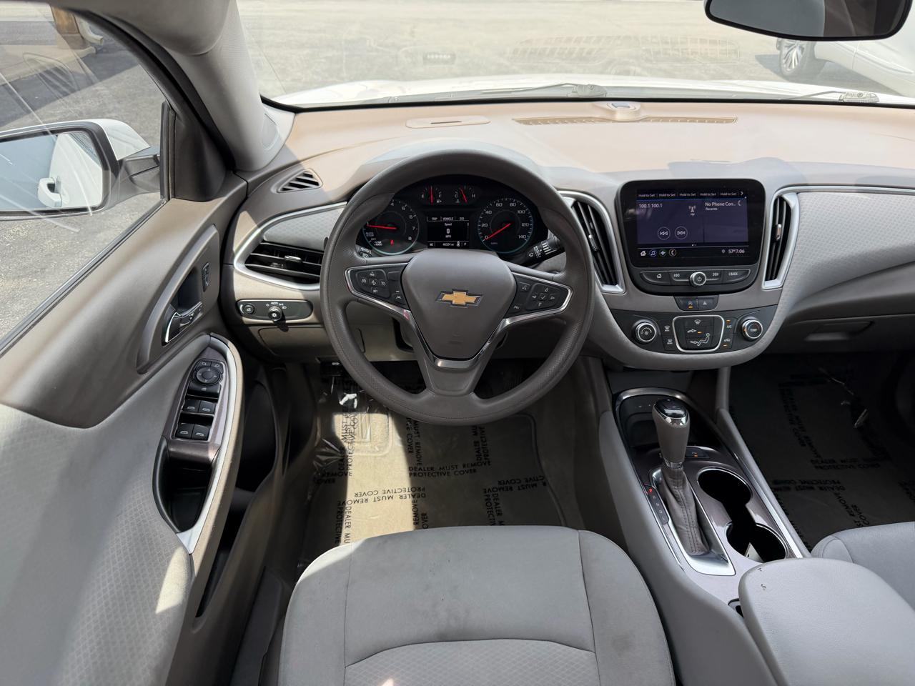 Chevrolet Malibu 4dr Sdn LS w/1FL 2020