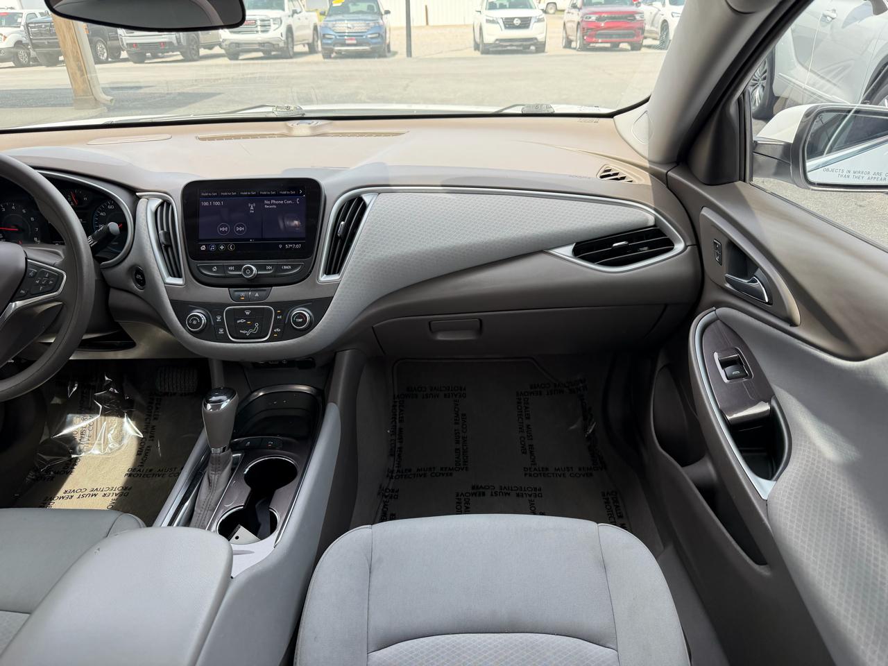 Chevrolet Malibu 4dr Sdn LS w/1FL 2020