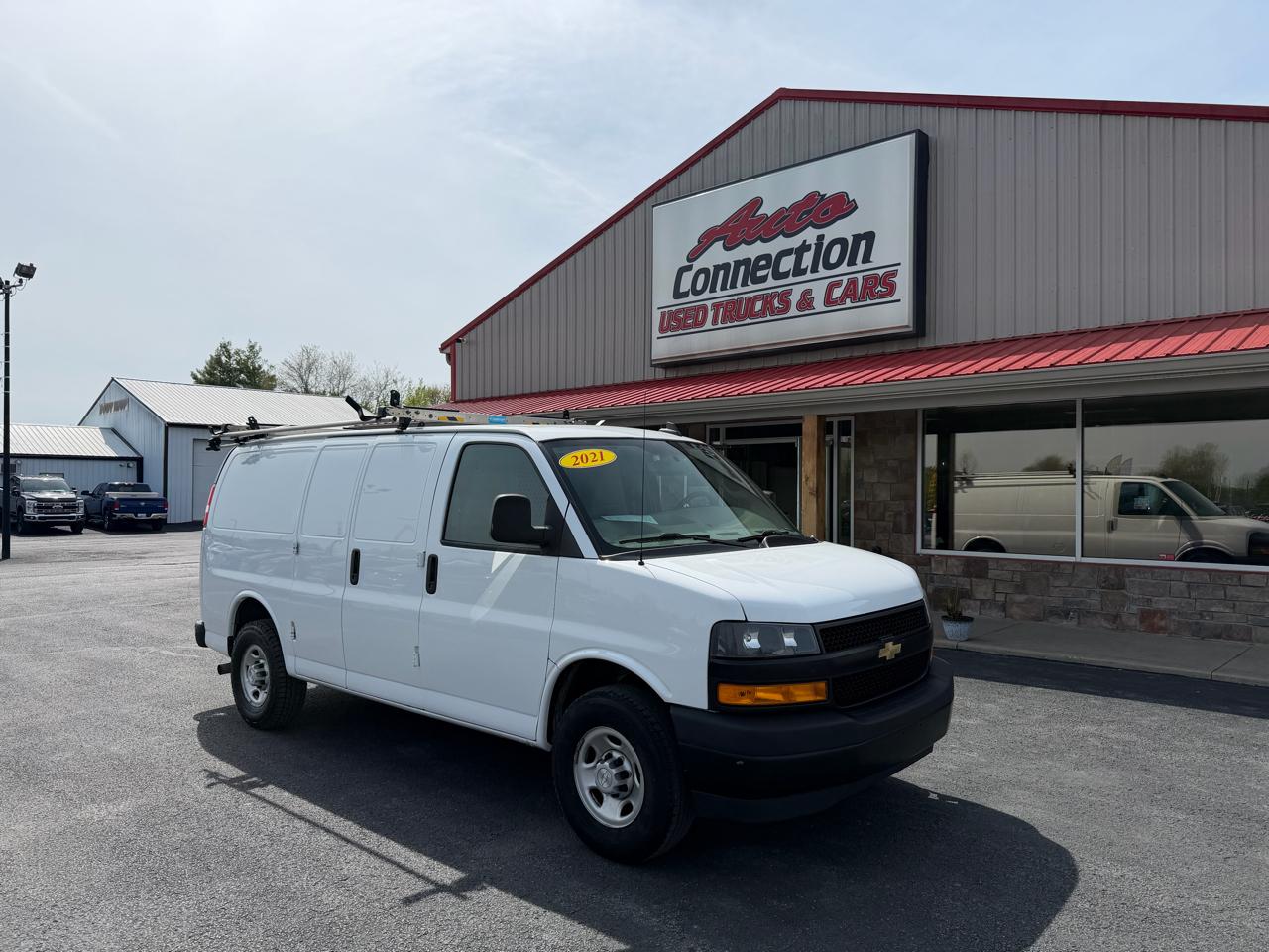 2021 Chevrolet Express Cargo Van RWD 2500 135"