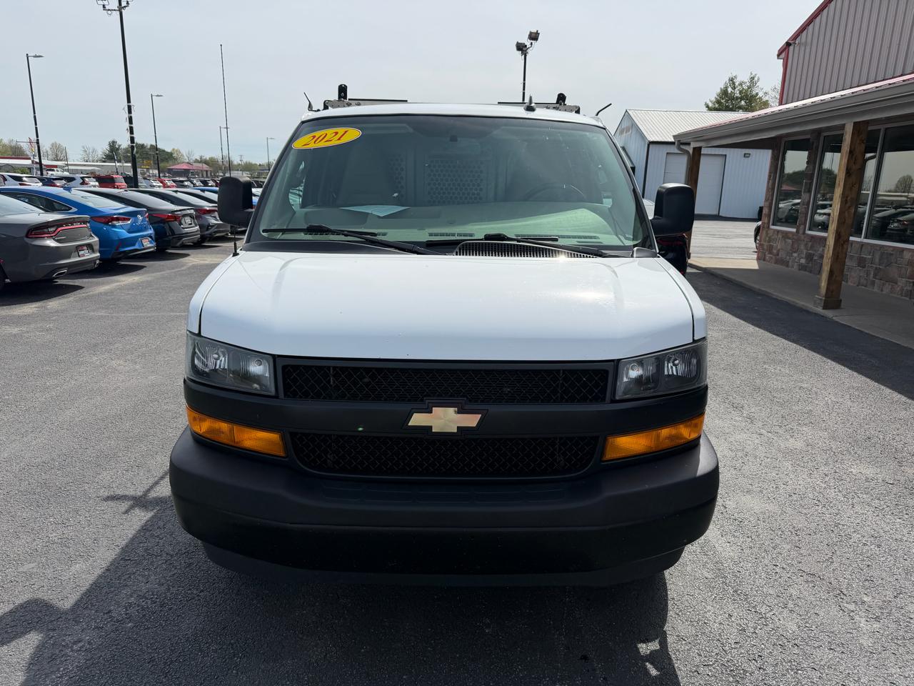 Chevrolet Express Cargo Van RWD 2500 135" 2021