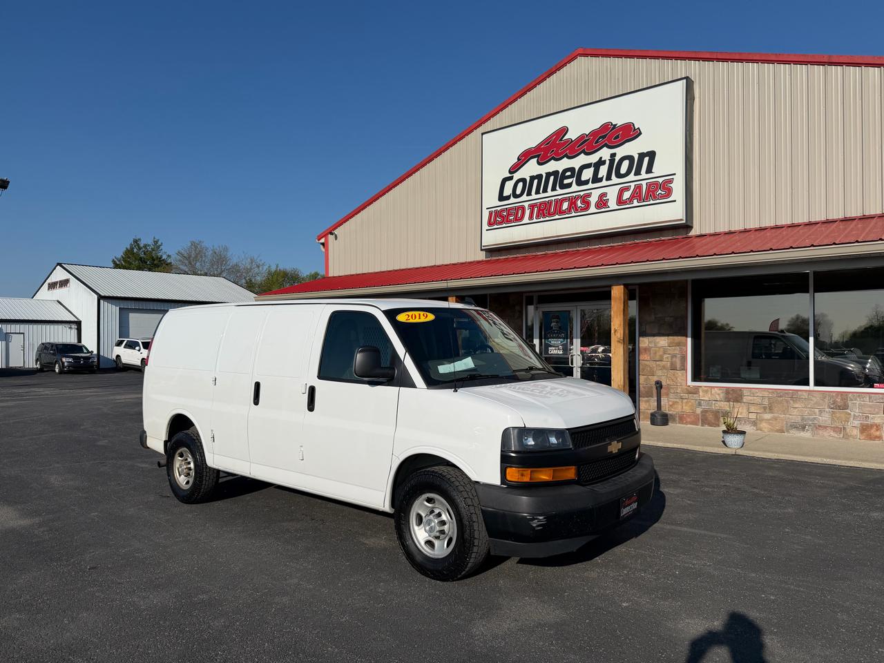 Chevrolet Express Cargo Van RWD 2500 135" 2019