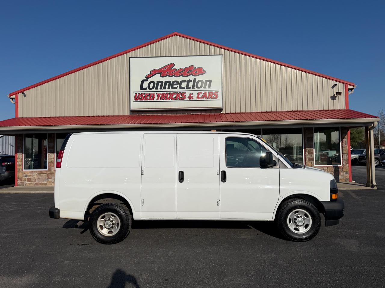 Chevrolet Express Cargo Van RWD 2500 135" 2019