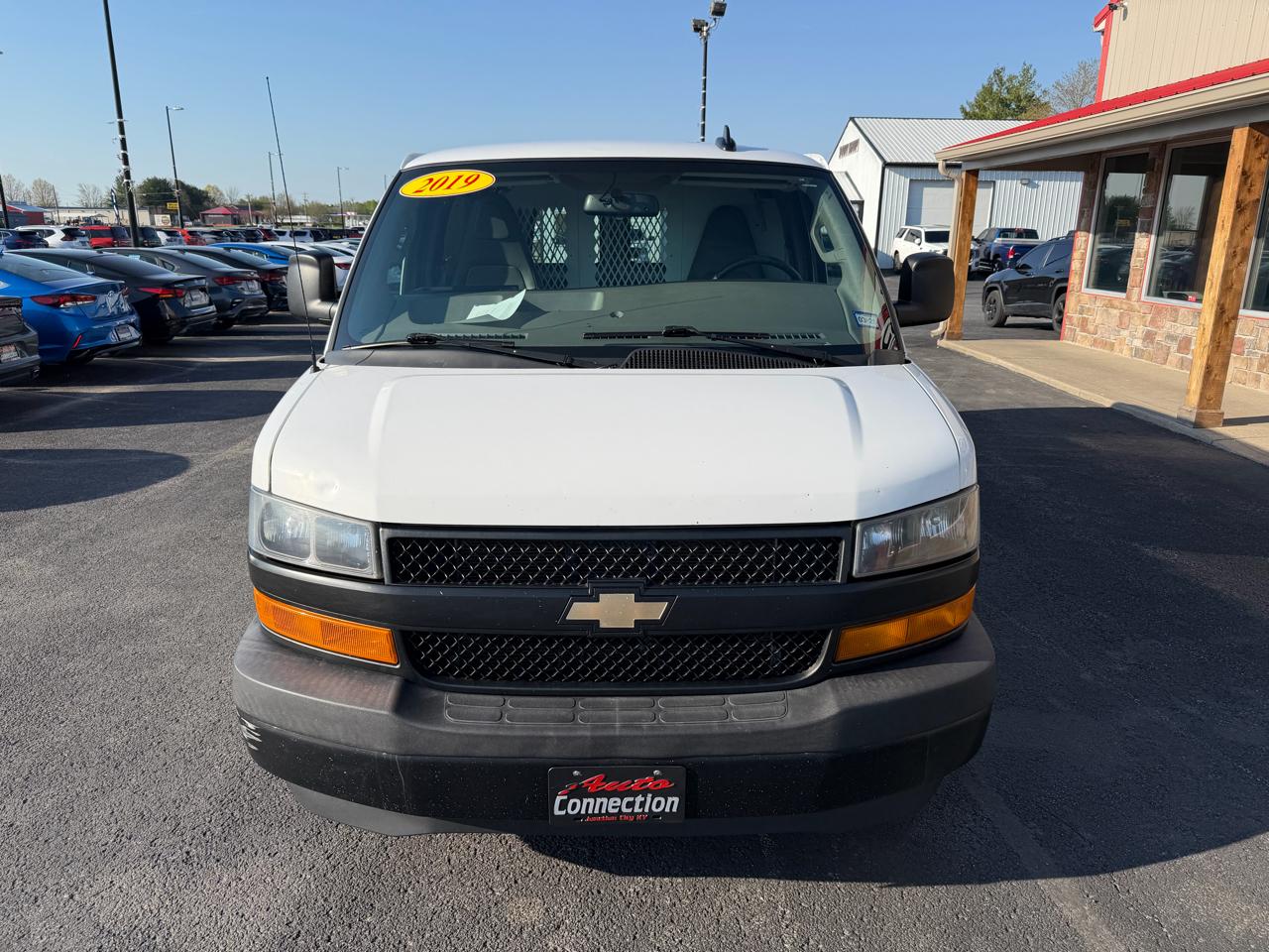 Chevrolet Express Cargo Van RWD 2500 135" 2019