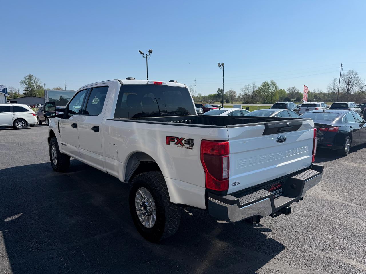 Ford Super Duty F-250 SRW XLT 4WD Crew Cab 8' Box 2022