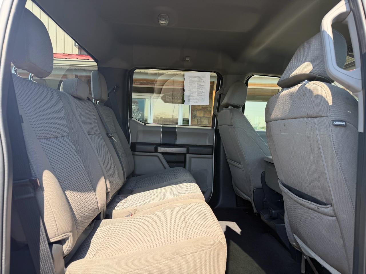 Ford Super Duty F-250 SRW XLT 4WD Crew Cab 8' Box 2022