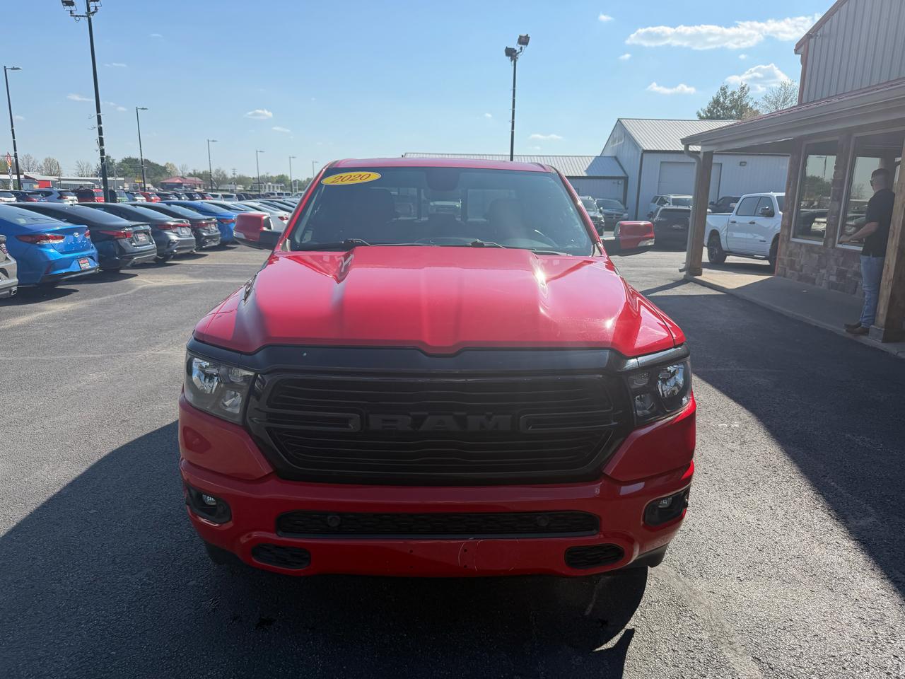 RAM 1500 Big Horn 4x4 Crew Cab 5'7" Box 2020