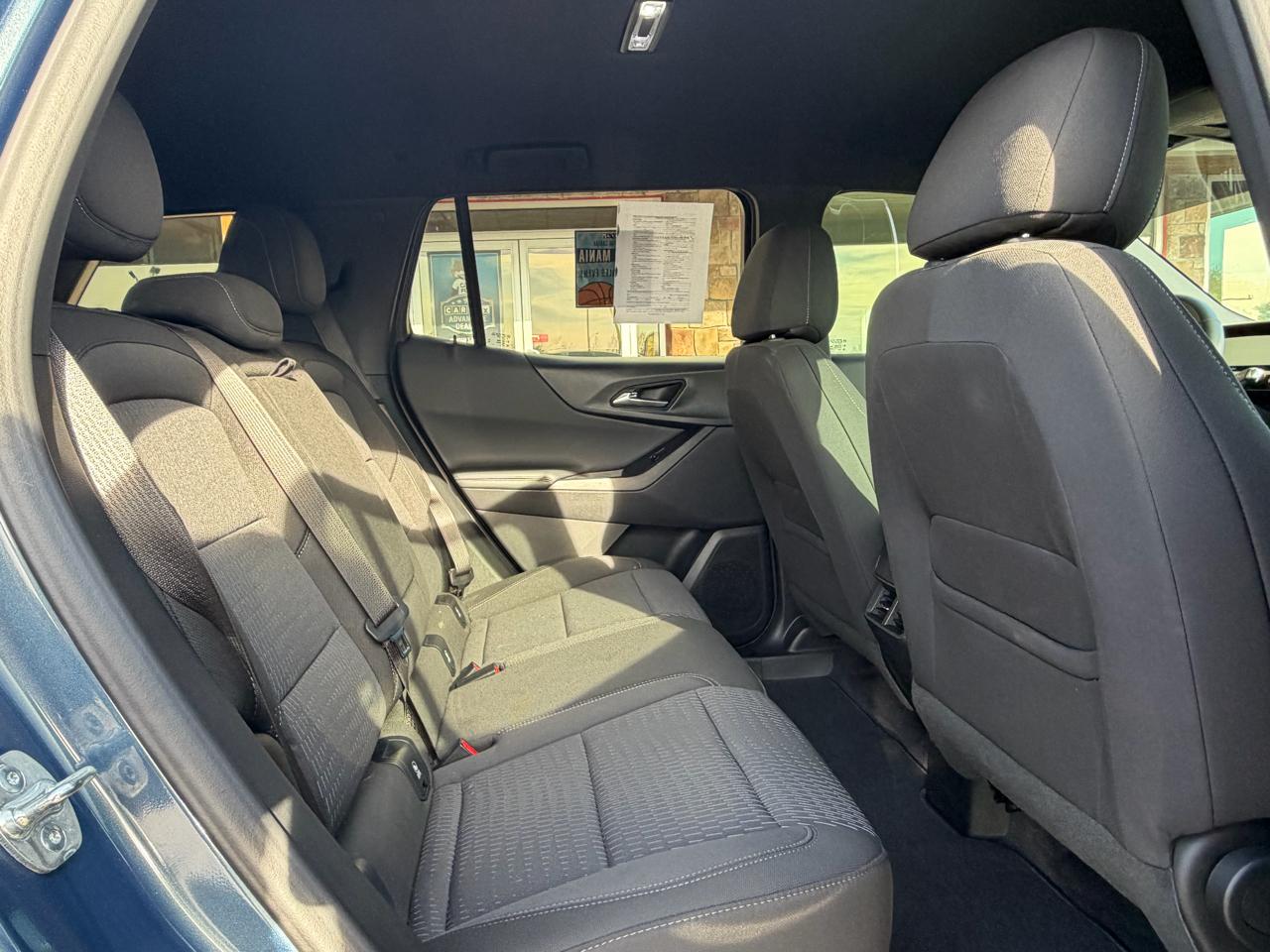 Chevrolet Equinox FWD 4dr LT w/1LT 2025