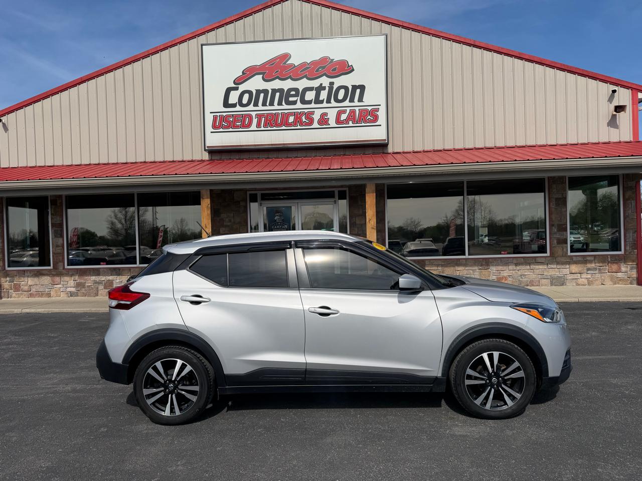 Nissan Kicks SV FWD 2019