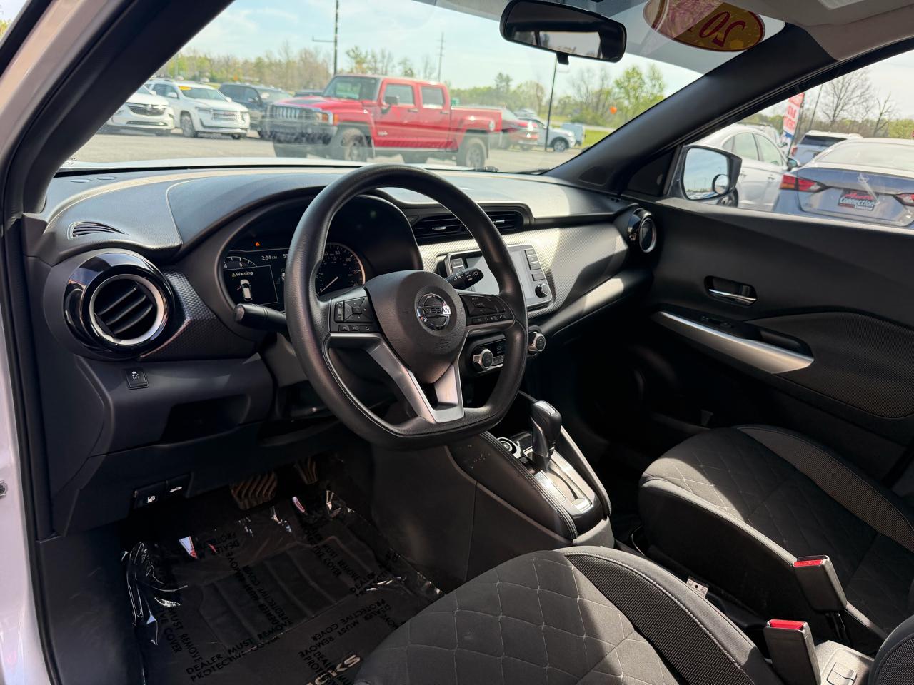 Nissan Kicks SV FWD 2019