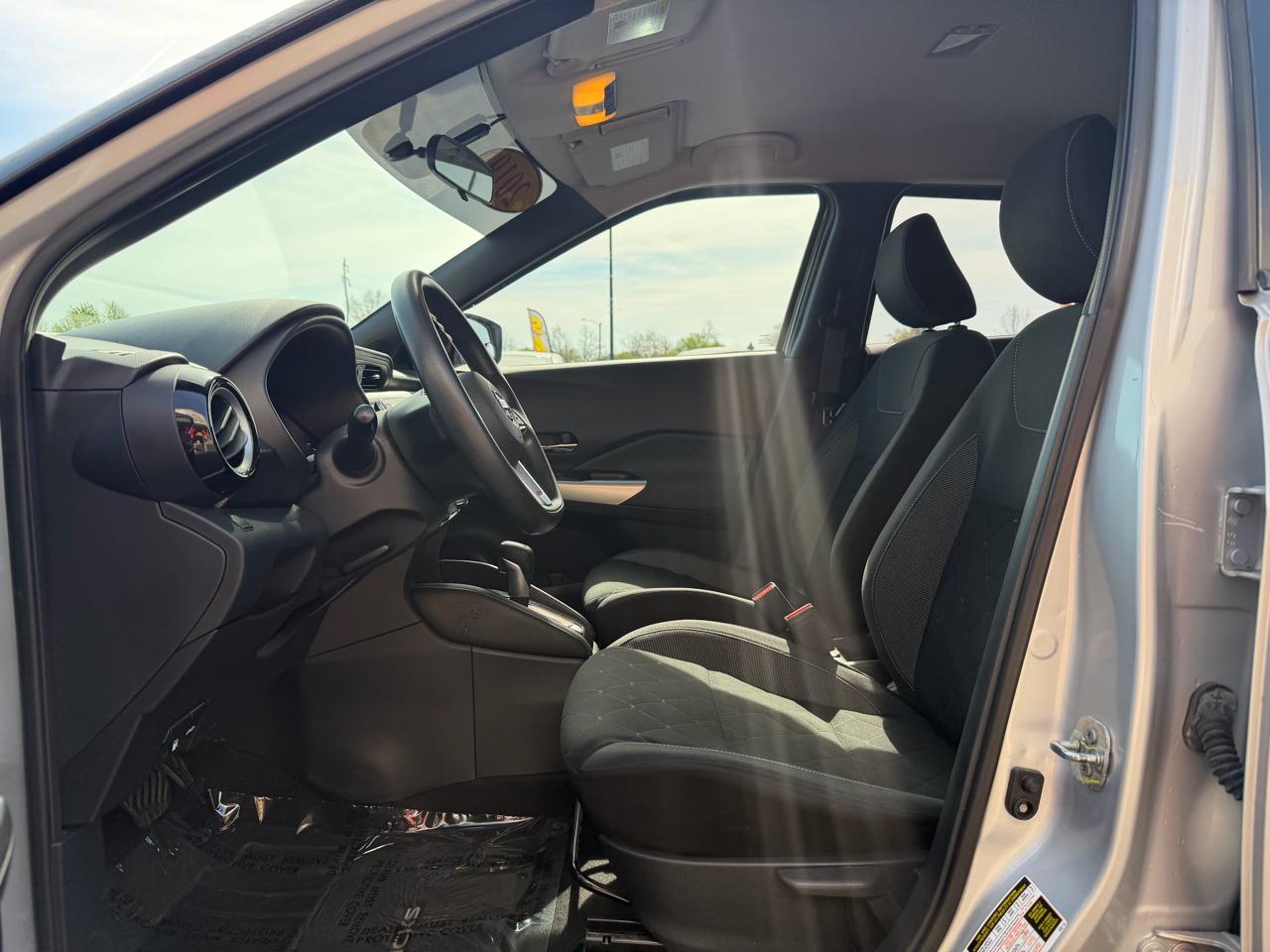 Nissan Kicks SV FWD 2019