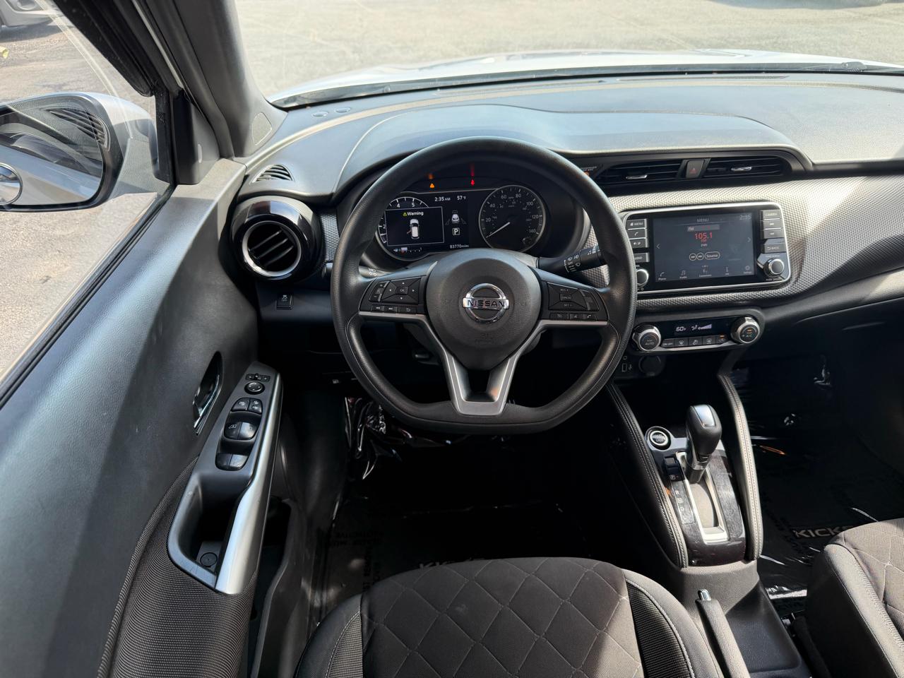 Nissan Kicks SV FWD 2019