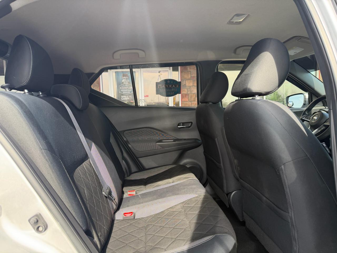 Nissan Kicks SV FWD 2019