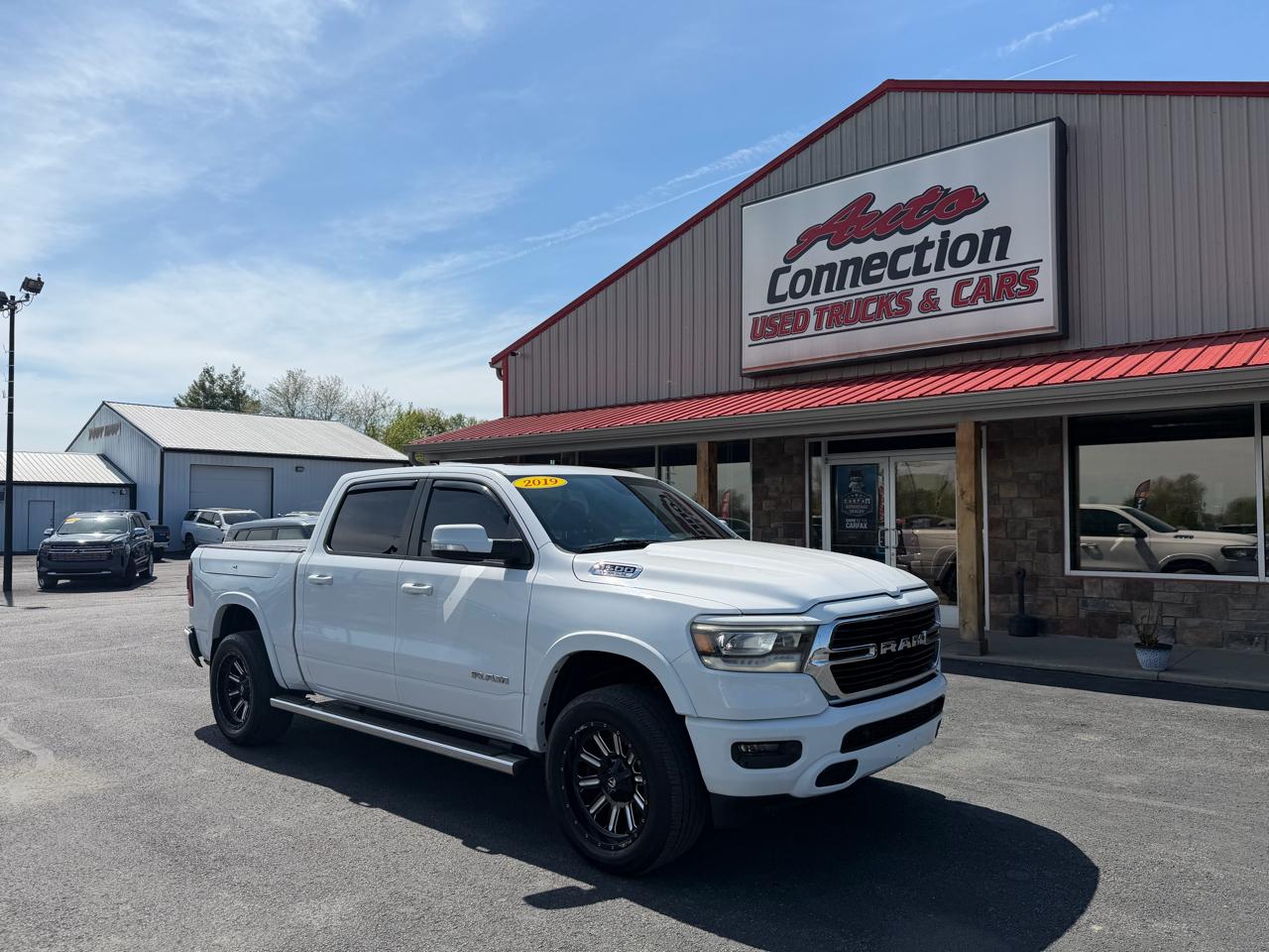 RAM 1500 Big Horn/Lone Star 4x4 Crew Cab 5'7" Box 2019