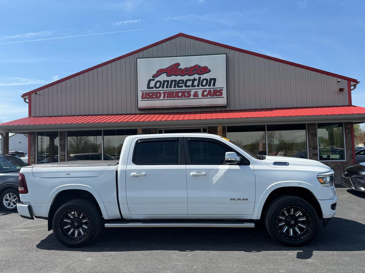 RAM 1500 Big Horn/Lone Star 4x4 Crew Cab 5'7" Box 2019